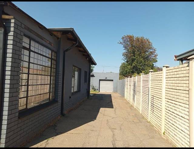 3 BEDROOM HOUSE FOR SALE IN HOMELAKE